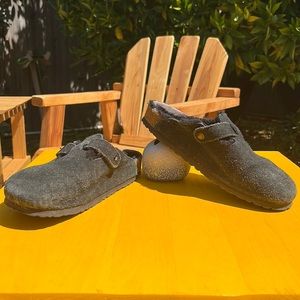 Birkenstock Black Shearling Boston Clogs